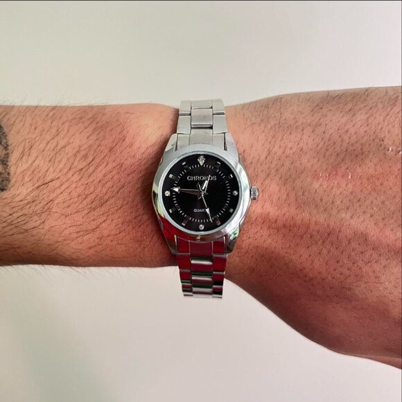 y2k vintage style round stainless steel quartz luxury watch - Picture 3 of 8